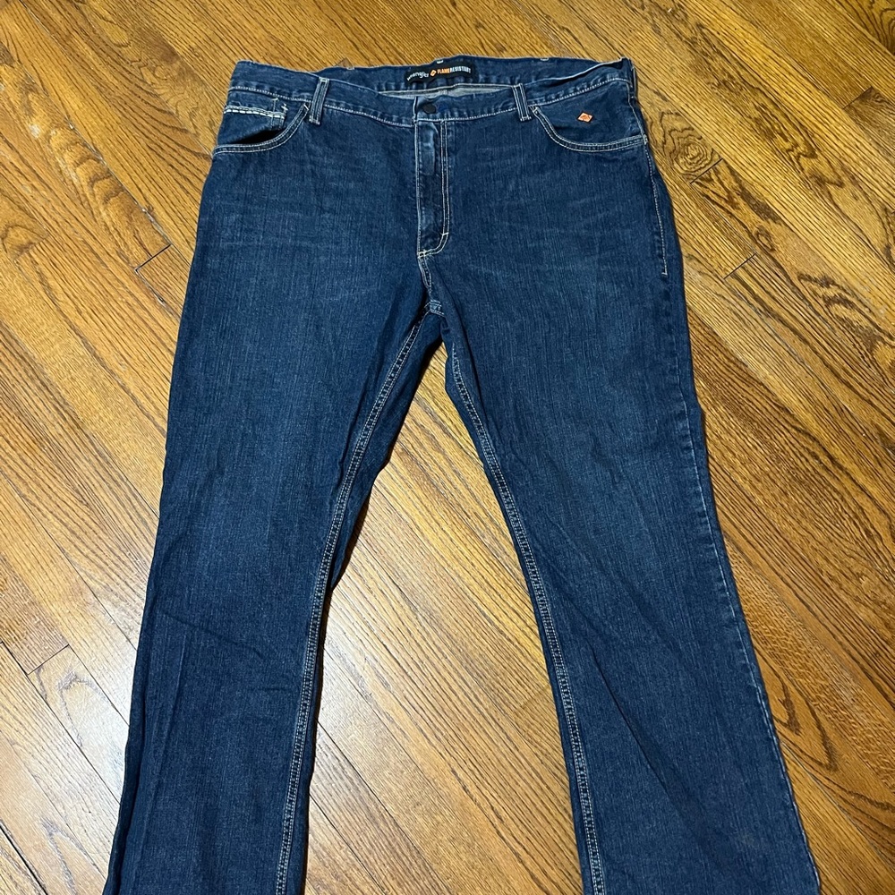 Wrangler FR 40 x 32